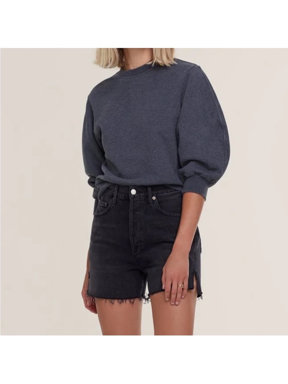 AGolde Dee Super High Rise Short in Exhibit Washed Black - Size 25
